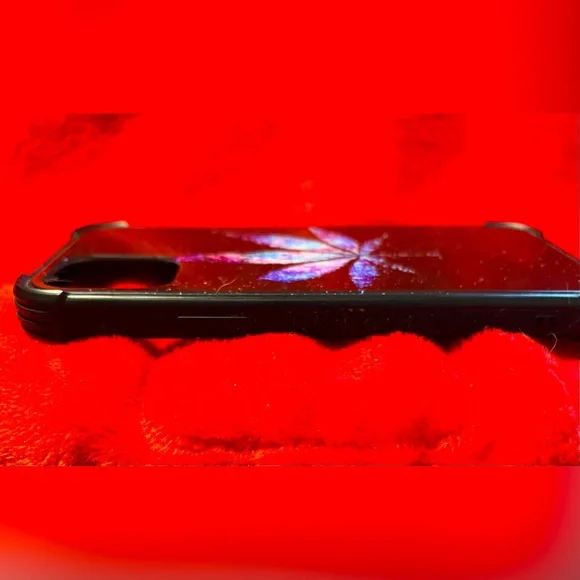 Leaf iPhone 12/12 Pro Case - Picture 5 of 10